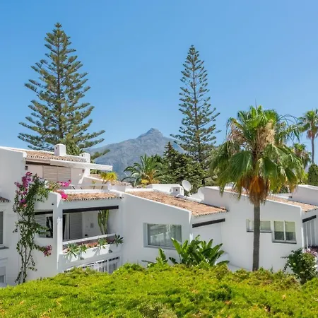 Azahara1, Panoramic Views And Frontline Golf Marbella