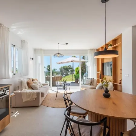 Azahara1, Panoramic Views And Frontline Golf * Marbella