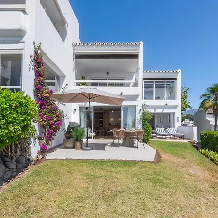 Azahara1, Panoramic Views And Frontline Golf Marbella