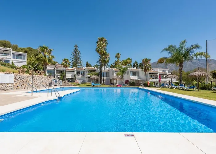 Azahara1, Panoramic Views And Frontline Golf * Marbella