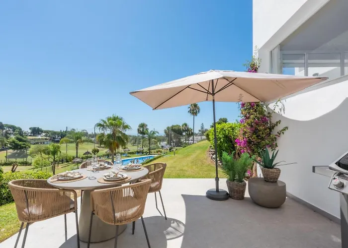 Azahara1, Panoramic Views And Frontline Golf * Marbella